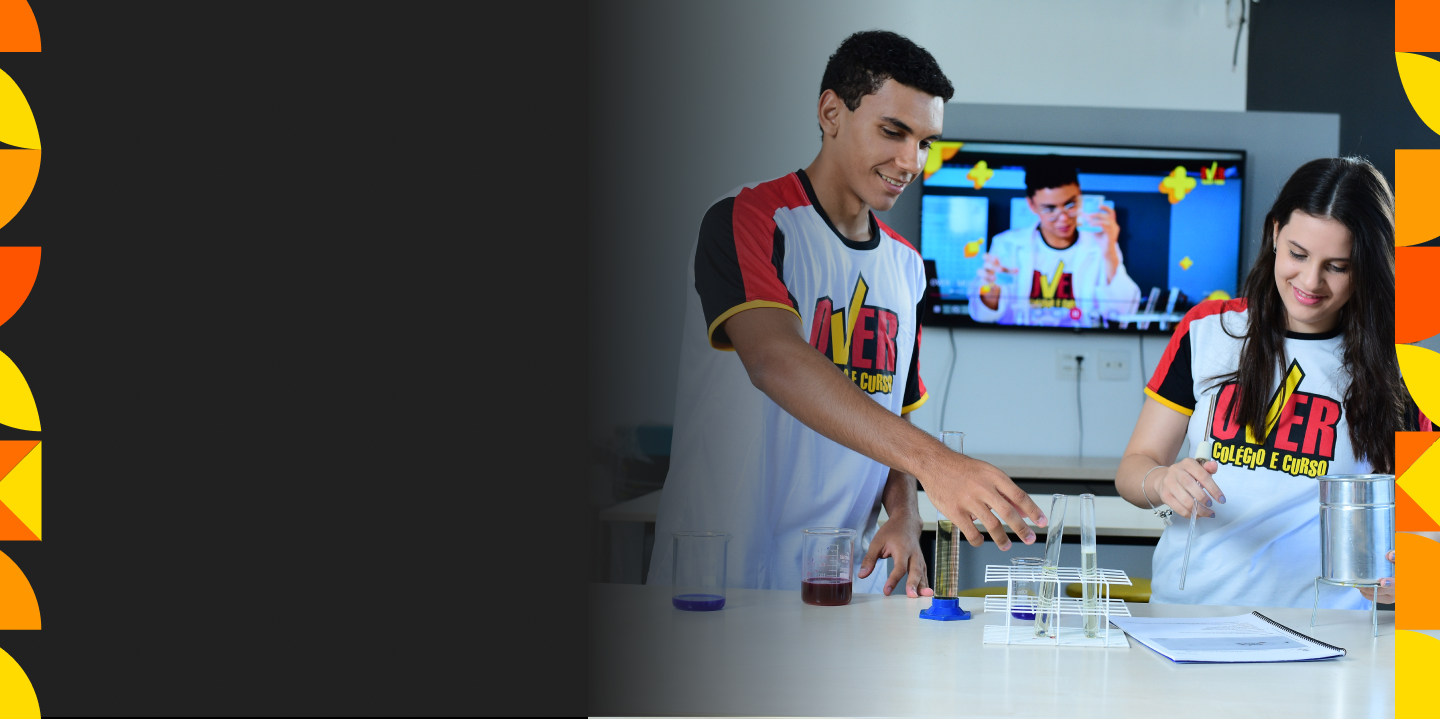 Aluno do Over dos Anos Finais do Ensino Fundamental